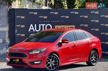 Седан Ford Focus 2016 в 