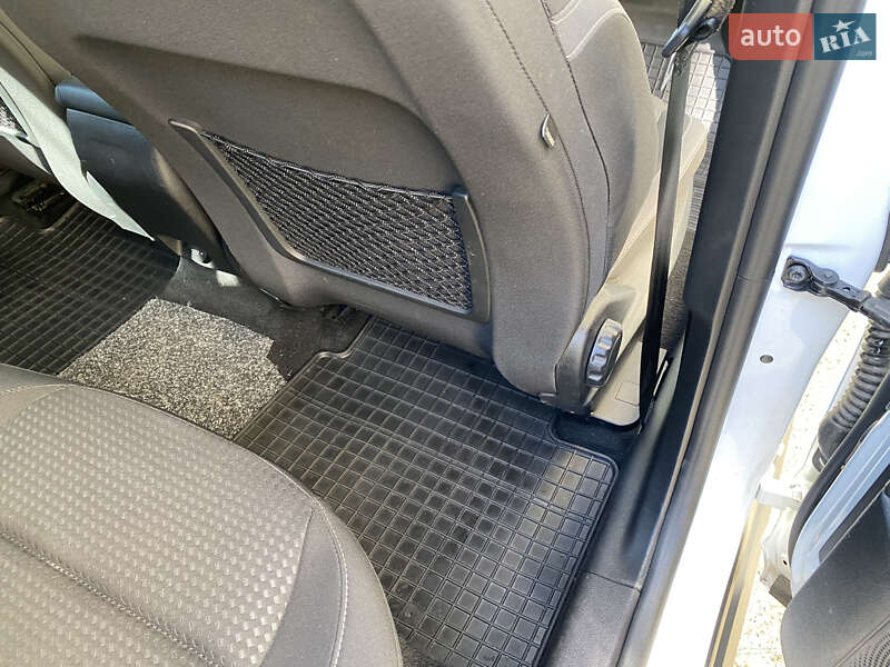 Универсал Ford Focus 2020 в Виннице фото 18 Универсал Ford Focus 2020 в Виннице