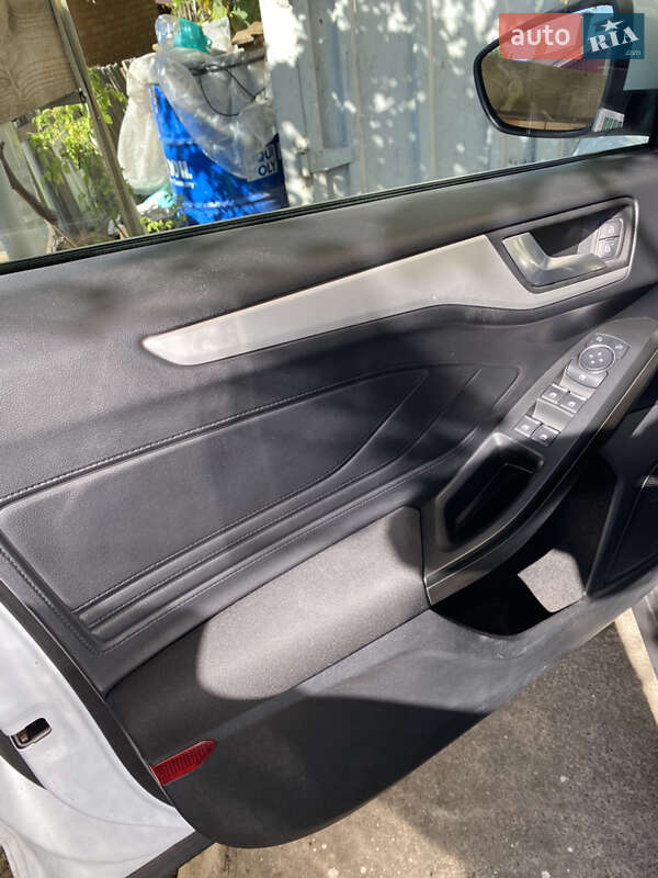 Универсал Ford Focus 2020 в Виннице фото 24 Универсал Ford Focus 2020 в Виннице