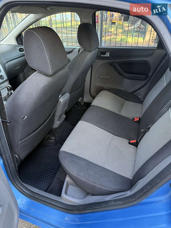 Хэтчбек Ford Focus 2010 в Черкассах