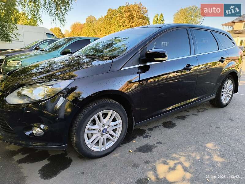 Универсал Ford Focus 2011 в 