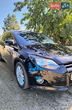Универсал Ford Focus 2011 в 