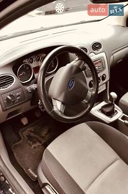 Универсал Ford Focus 2009 в 