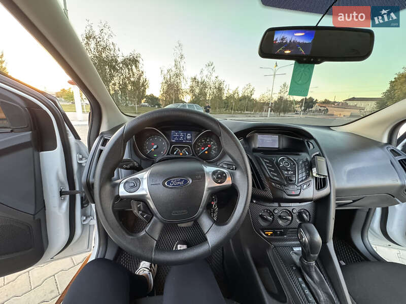Хэтчбек Ford Focus 2014 в Измаиле