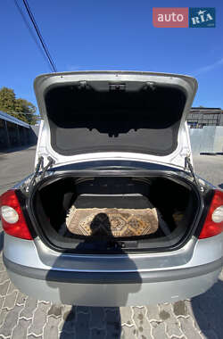 Седан Ford Focus 2006 в 