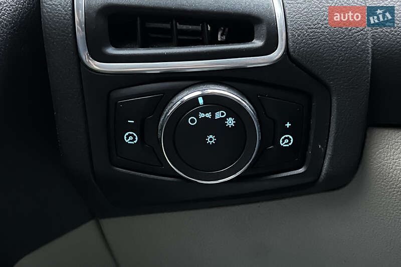 Хэтчбек Ford Focus 2012 в Львове