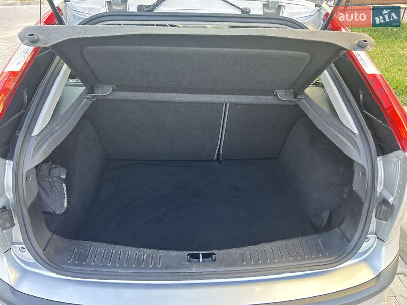 Хэтчбек Ford Focus 2007 в Полтаве