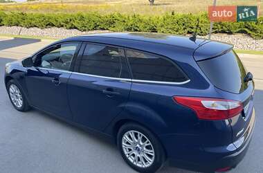 Универсал Ford Focus 2011 в 