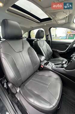Седан Ford Focus 2013 в 