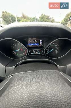 Седан Ford Focus 2013 в 