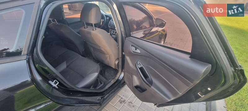 Хэтчбек Ford Focus 2013 в Днепре фото 18 Хэтчбек Ford Focus 2013 в Днепре