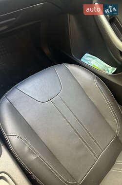 Седан Ford Focus 2013 в 