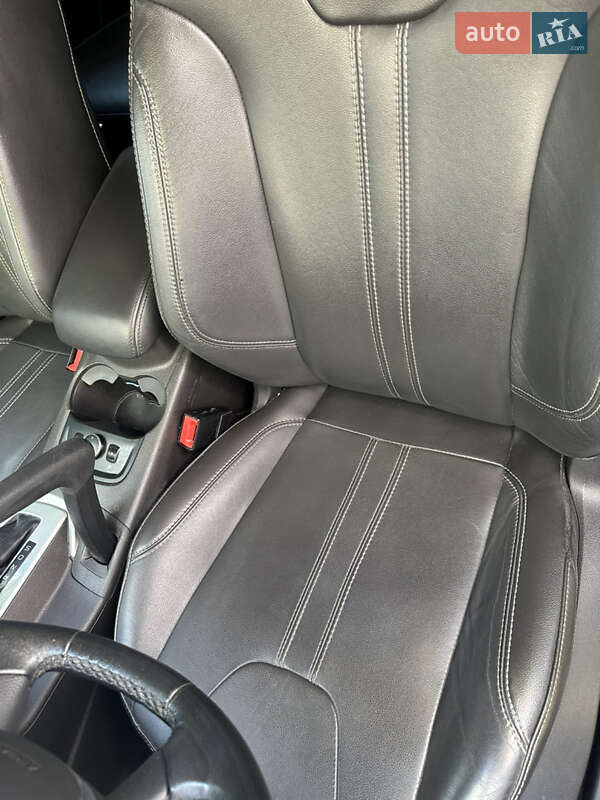 Седан Ford Focus 2013 в Ужгороде