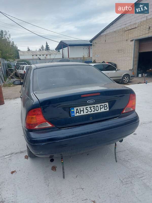Седан Ford Focus 2001 в Бердичеве фото 2 Седан Ford Focus 2001 в Бердичеве