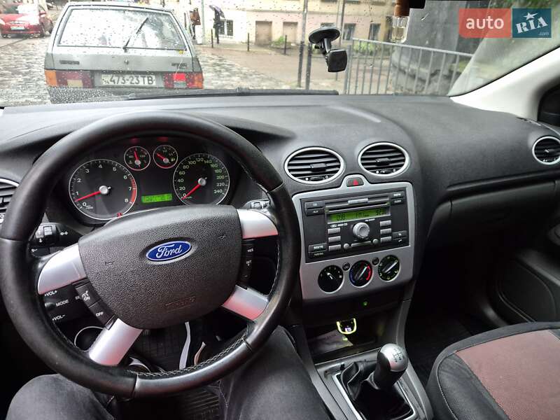 Седан Ford Focus 2006 в Львове фото 4 Седан Ford Focus 2006 в Львове