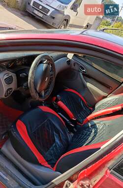 Седан Ford Focus 1999 в 