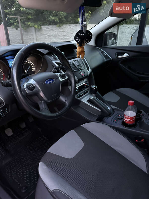 Хэтчбек Ford Focus 2013 в Полтаве