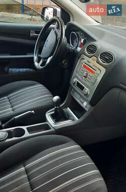 Седан Ford Focus 2008 в 