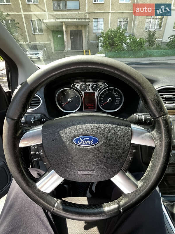 Хэтчбек Ford Focus 2008 в Виннице