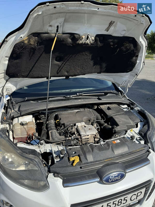 Хэтчбек Ford Focus 2013 в Брусилове