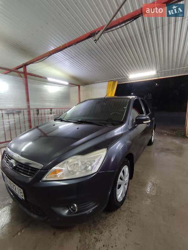 Седан Ford Focus 2008 в 