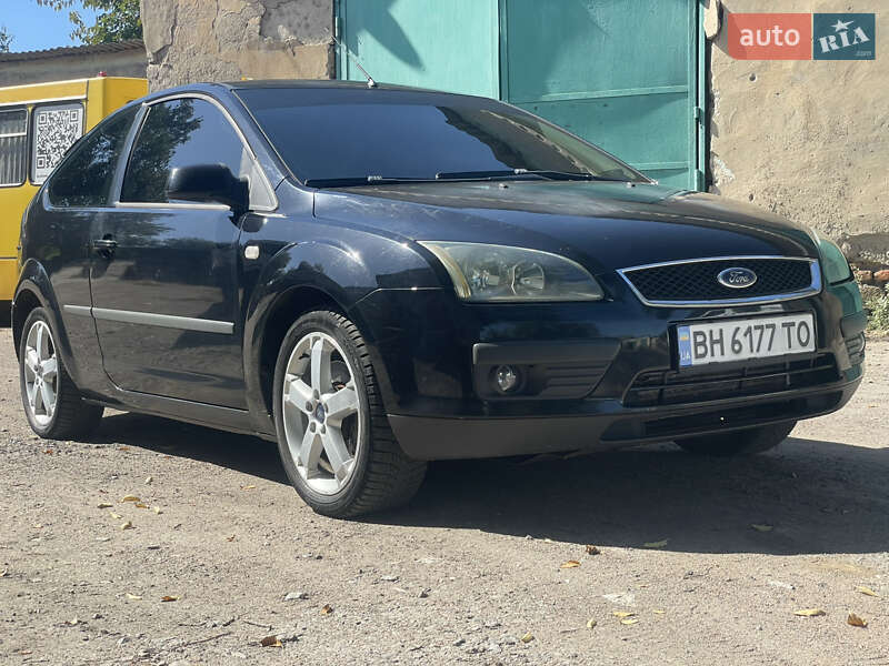 Хэтчбек Ford Focus 2007 в 