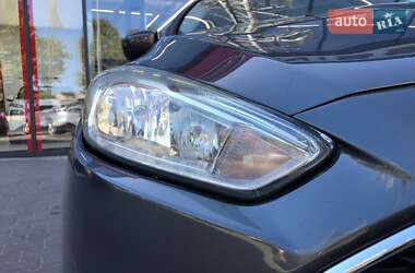 Хэтчбек Ford Focus 2018 в 