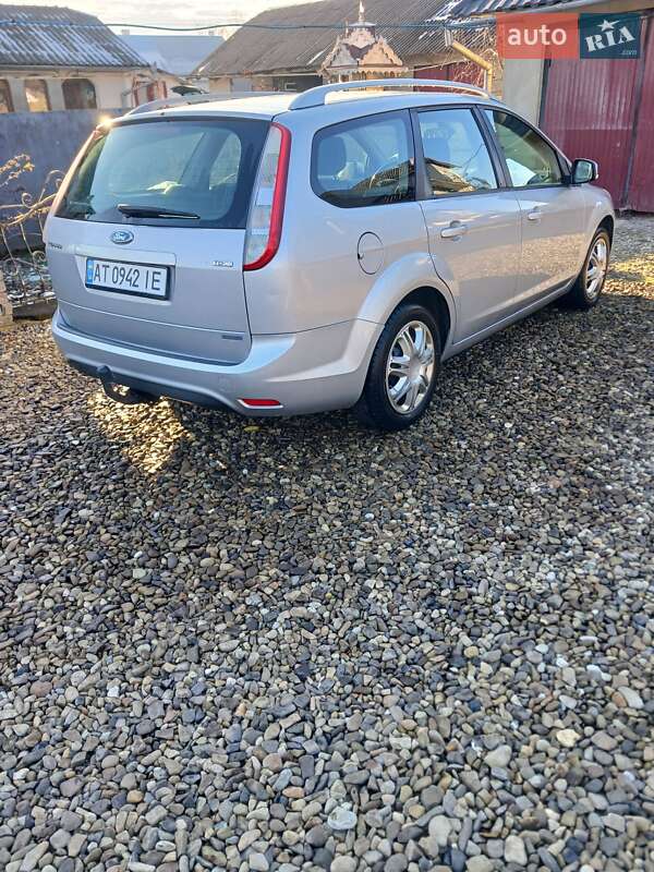 Седан Ford Focus 2009 в Коломые