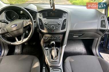 Седан Ford Focus 2017 в 
