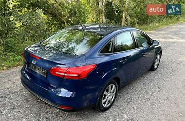Седан Ford Focus 2017 в 