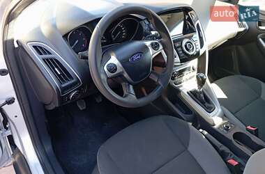 Универсал Ford Focus 2012 в 