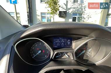 Седан Ford Focus 2013 в 
