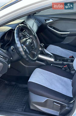 Седан Ford Focus 2013 в 