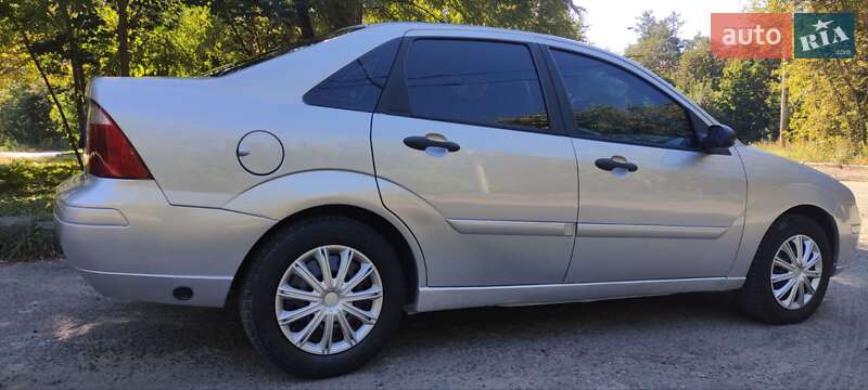 Седан Ford Focus 2006 в Киеве