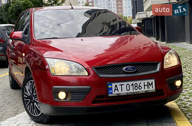 Хетчбек Ford Focus 2006 в 