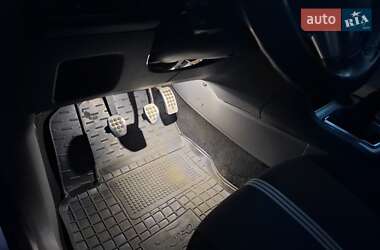 Универсал Ford Focus 2010 в 