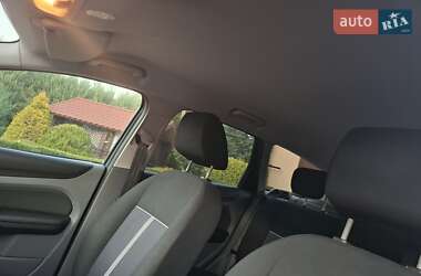 Универсал Ford Focus 2010 в 