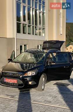 Универсал Ford Focus 2010 в 
