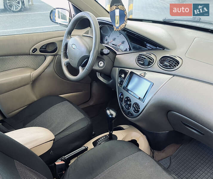Седан Ford Focus 2003 в Одесі