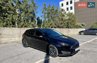 Хэтчбек Ford Focus 2016 в 