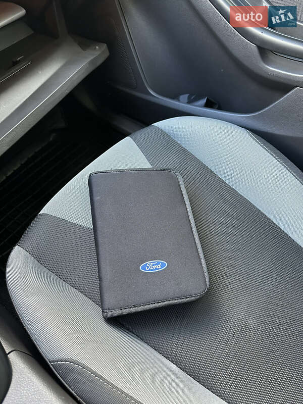 Седан Ford Focus 2013 в Запорожье