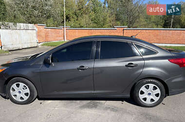 Седан Ford Focus 2016 в 