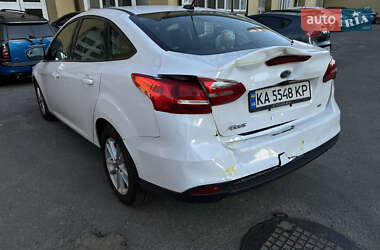 Седан Ford Focus 2016 в 