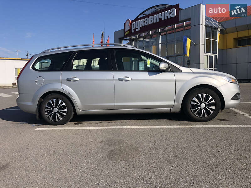 Универсал Ford Focus 2010 в Львове