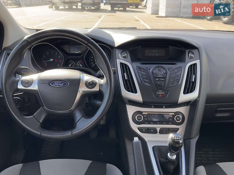 Хэтчбек Ford Focus 2013 в Борисполе