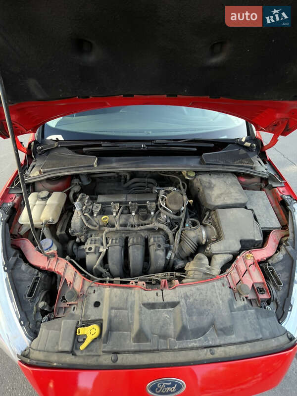 Седан Ford Focus 2015 в Николаеве фото 8 Седан Ford Focus 2015 в Николаеве