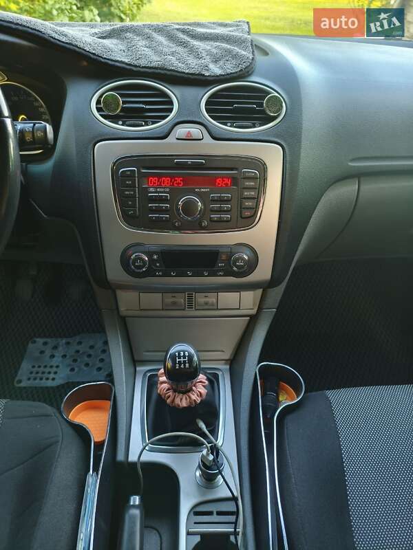 Универсал Ford Focus 2010 в Киеве