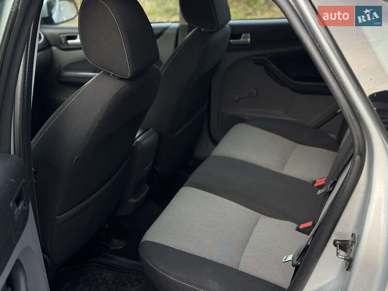 Хэтчбек Ford Focus 2011 в Ивано-Франковске фото 9 Хэтчбек Ford Focus 2011 в Ивано-Франковске