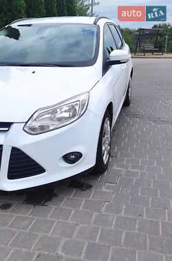 Универсал Ford Focus 2014 в 