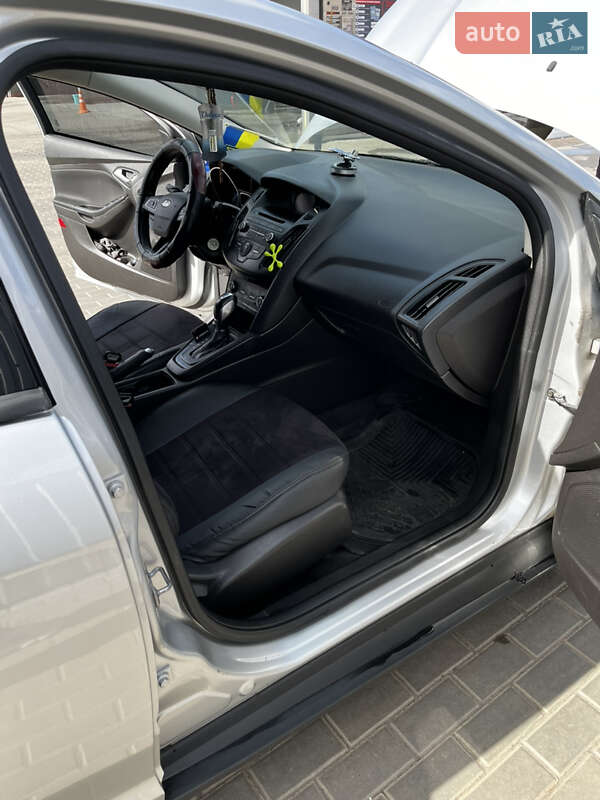 Седан Ford Focus 2015 в Олександрії фото 18 Седан Ford Focus 2015 в Олександрії